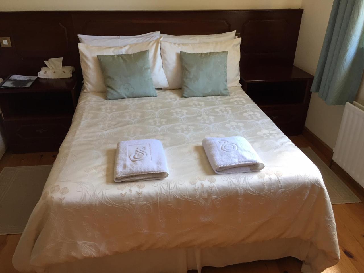 Portarra Lodge Guesthouse Moycullen Ngoại thất bức ảnh